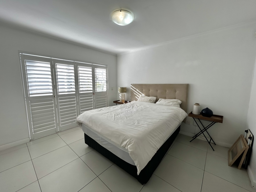 To Let 4 Bedroom Property for Rent in Sunningdale Western Cape